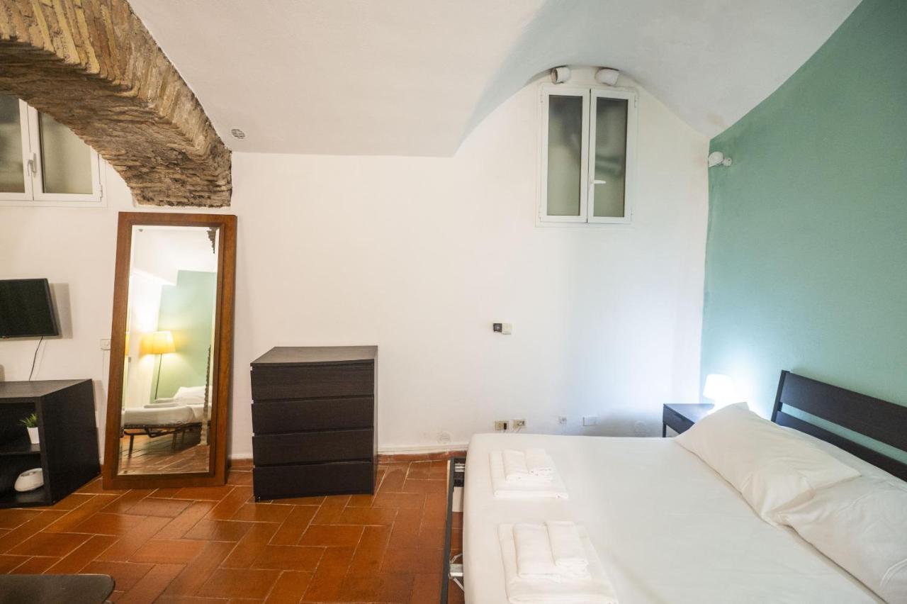 Campo De Fiori Grotto Apartment Rome Exterior photo