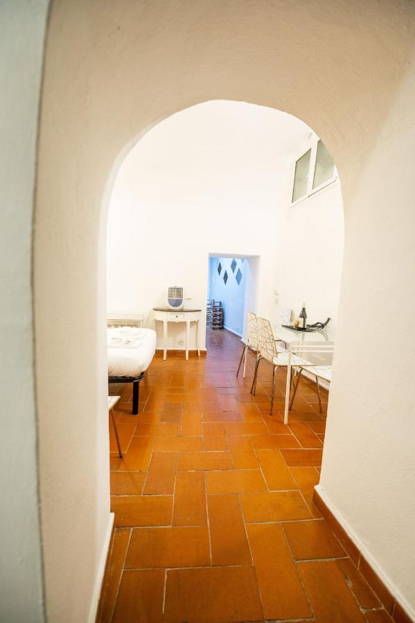 Campo De Fiori Grotto Apartment Rome Exterior photo