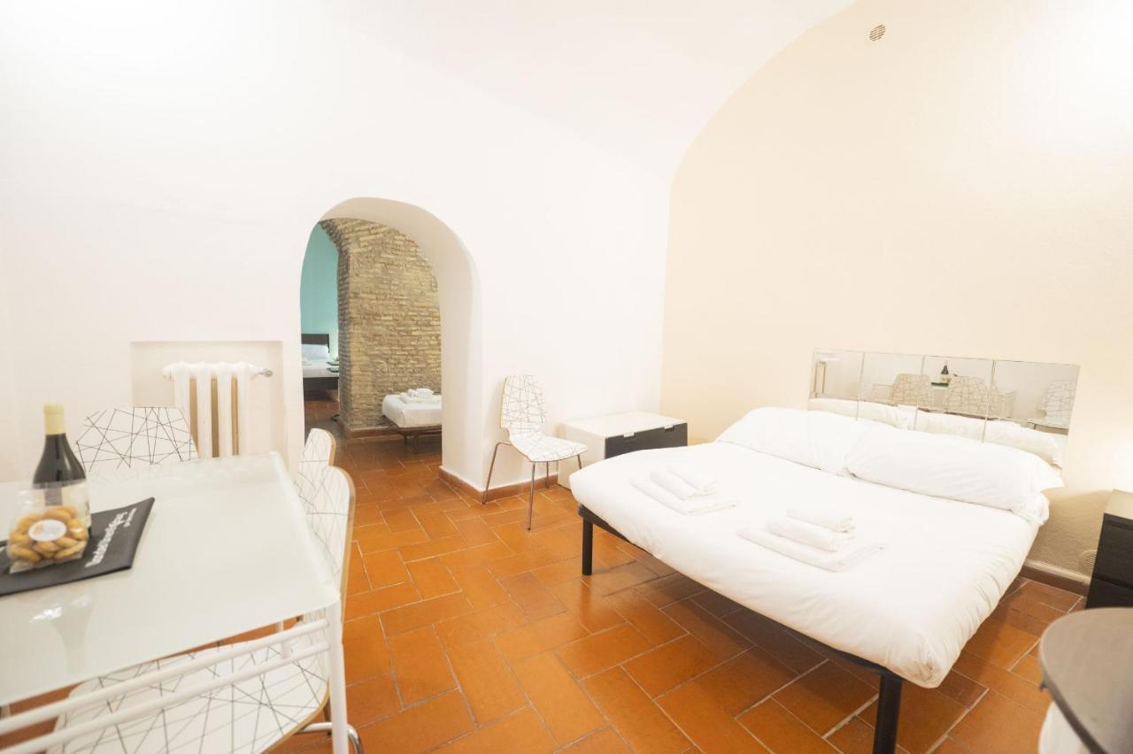 Campo De Fiori Grotto Apartment Rome Exterior photo